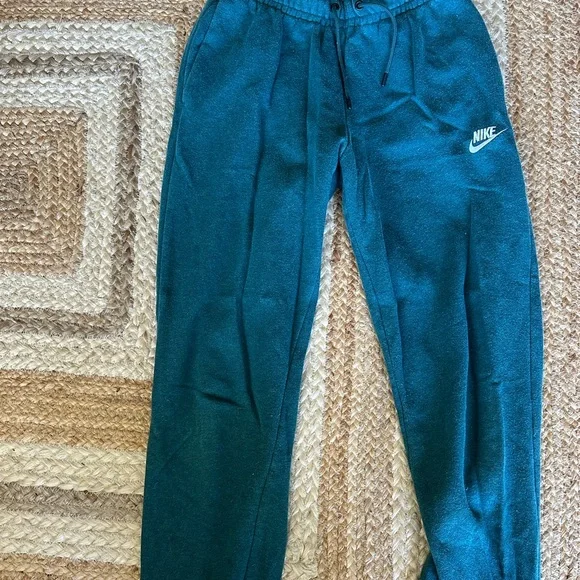 Nike Womens Dark Green Joggers - Picture 4 of 7
